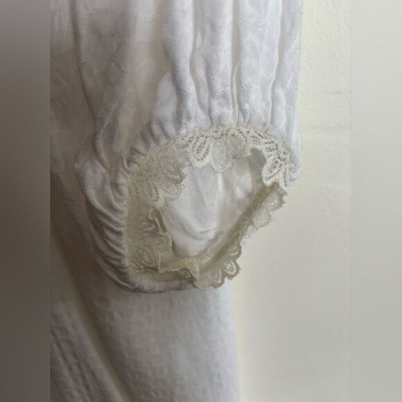 White Boho Embroidered Eyelet Detail Babydoll Dress Medium - Picture 7 of 10